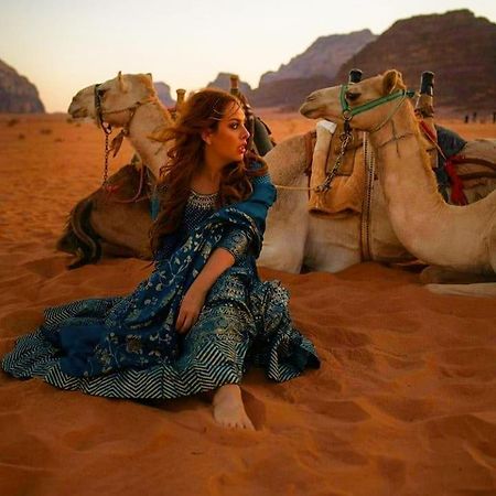 Wadi Rum Meteorite Camp ภายนอก รูปภาพ