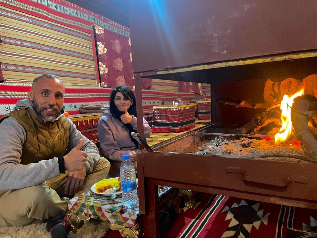 Wadi Rum Meteorite Camp ภายนอก รูปภาพ