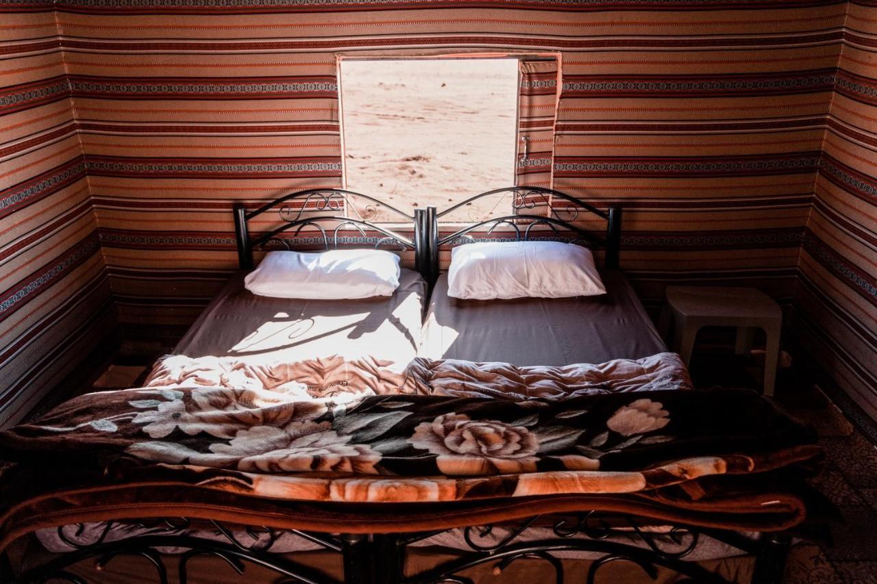 Wadi Rum Meteorite Camp ภายนอก รูปภาพ