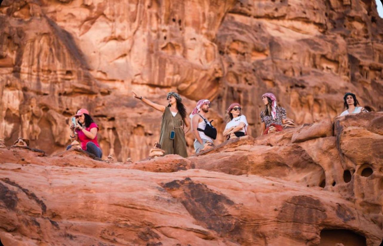 Wadi Rum Meteorite Camp ภายนอก รูปภาพ